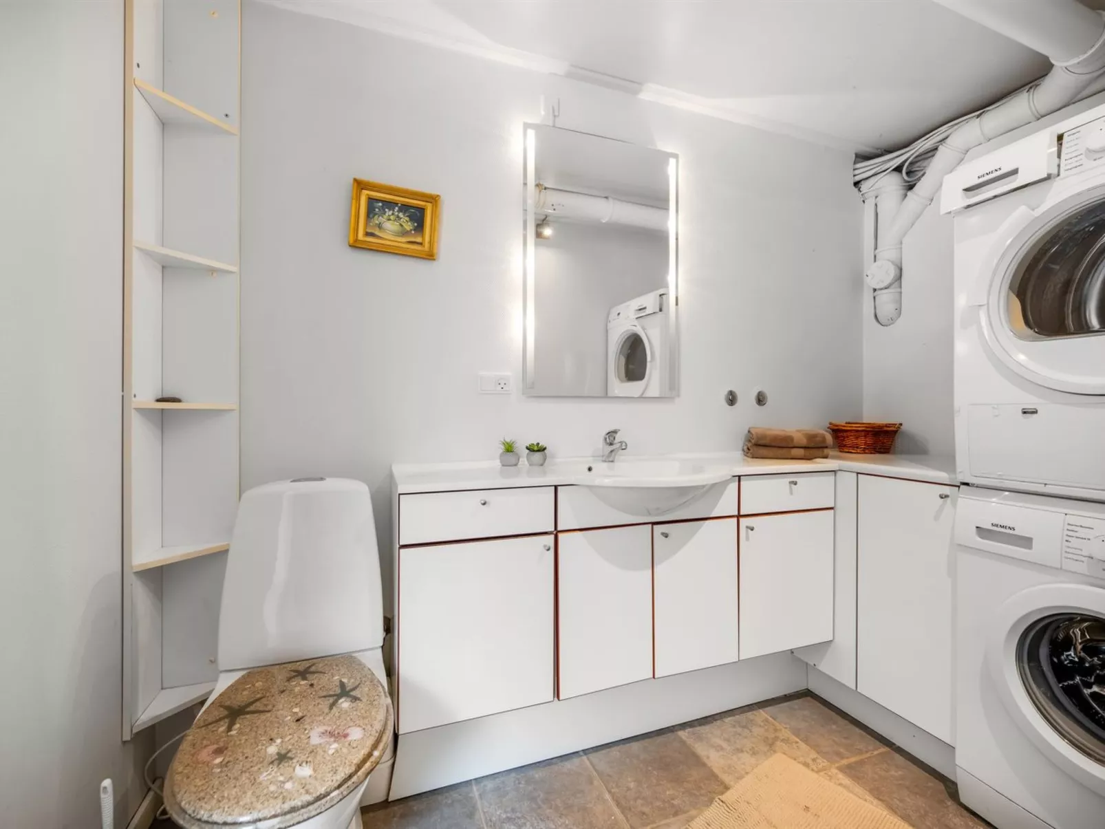 "Evamaria" - 10m from the sea-Binnen