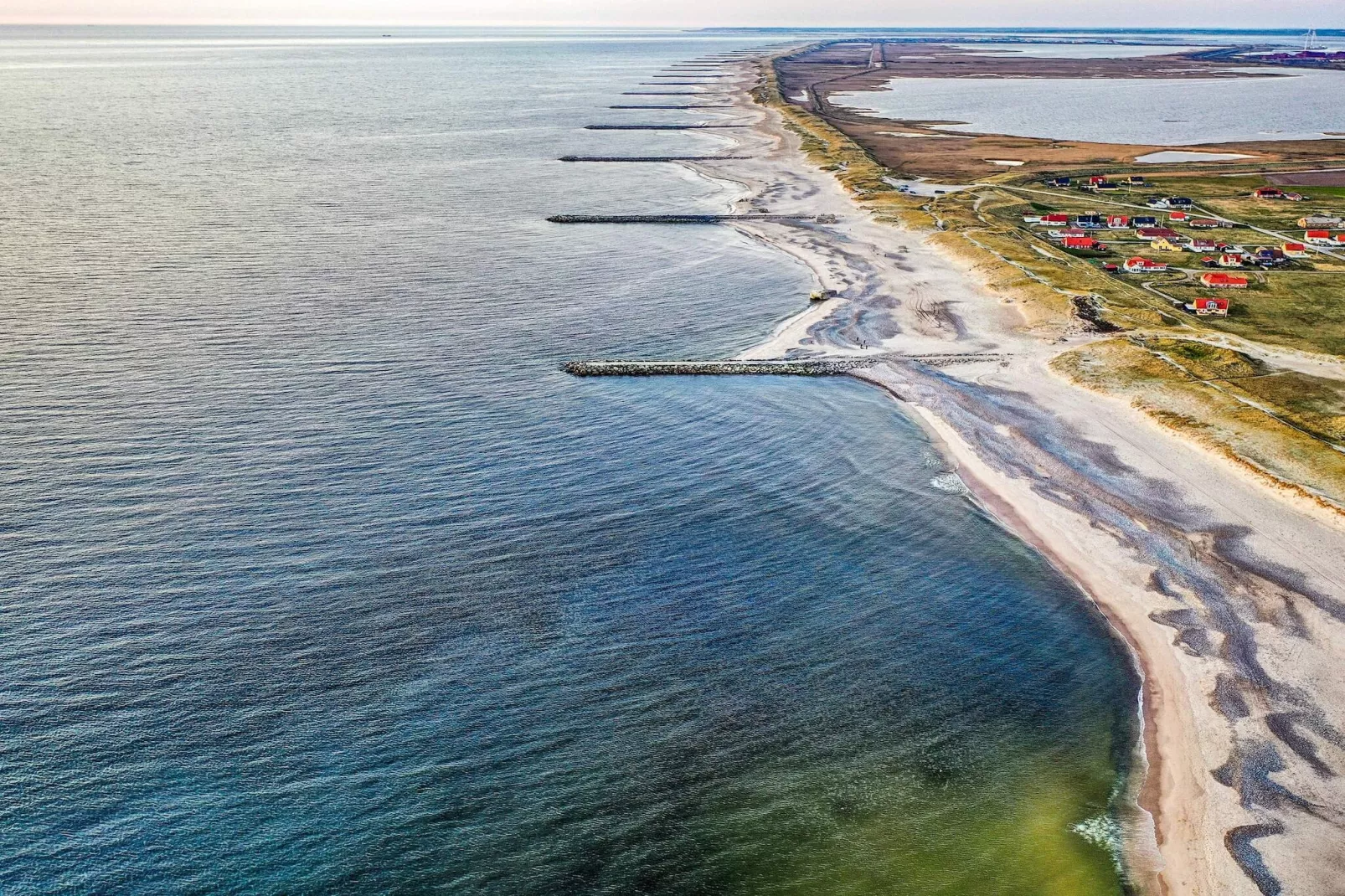 Luxe zwembadhuis nabij zee -- By Traum Ferienwohnungen-Waterzicht