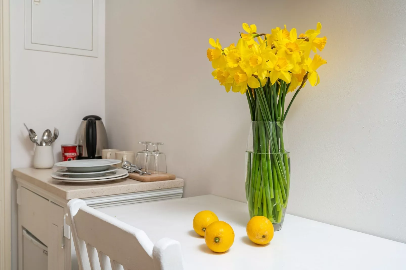 Guest House Lumin - Twin Room with City View (Third Floor) (BR3)-Eetkamer