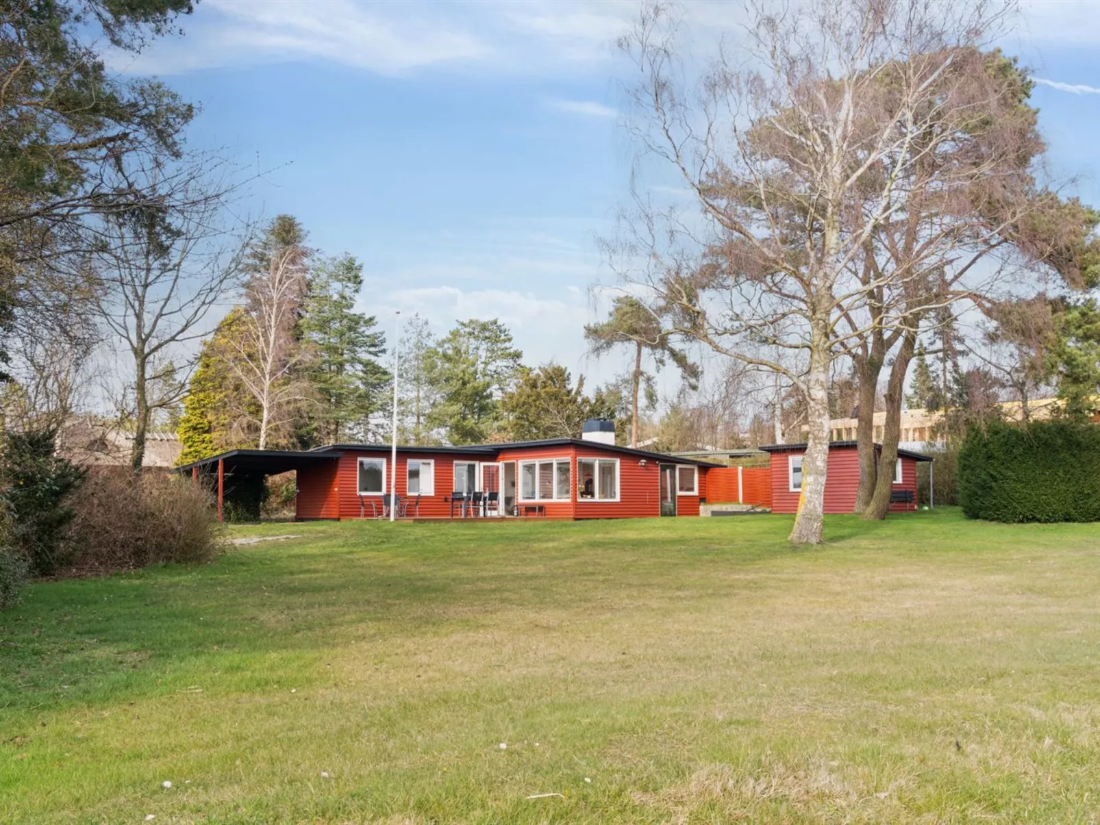 "Salka" - 200m to the fjord-Buiten