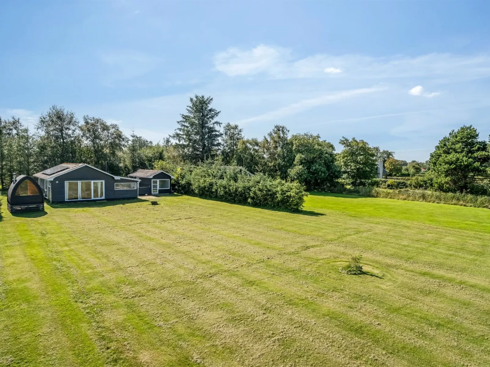 "Kanerva" - 100m to the fjord-Buiten