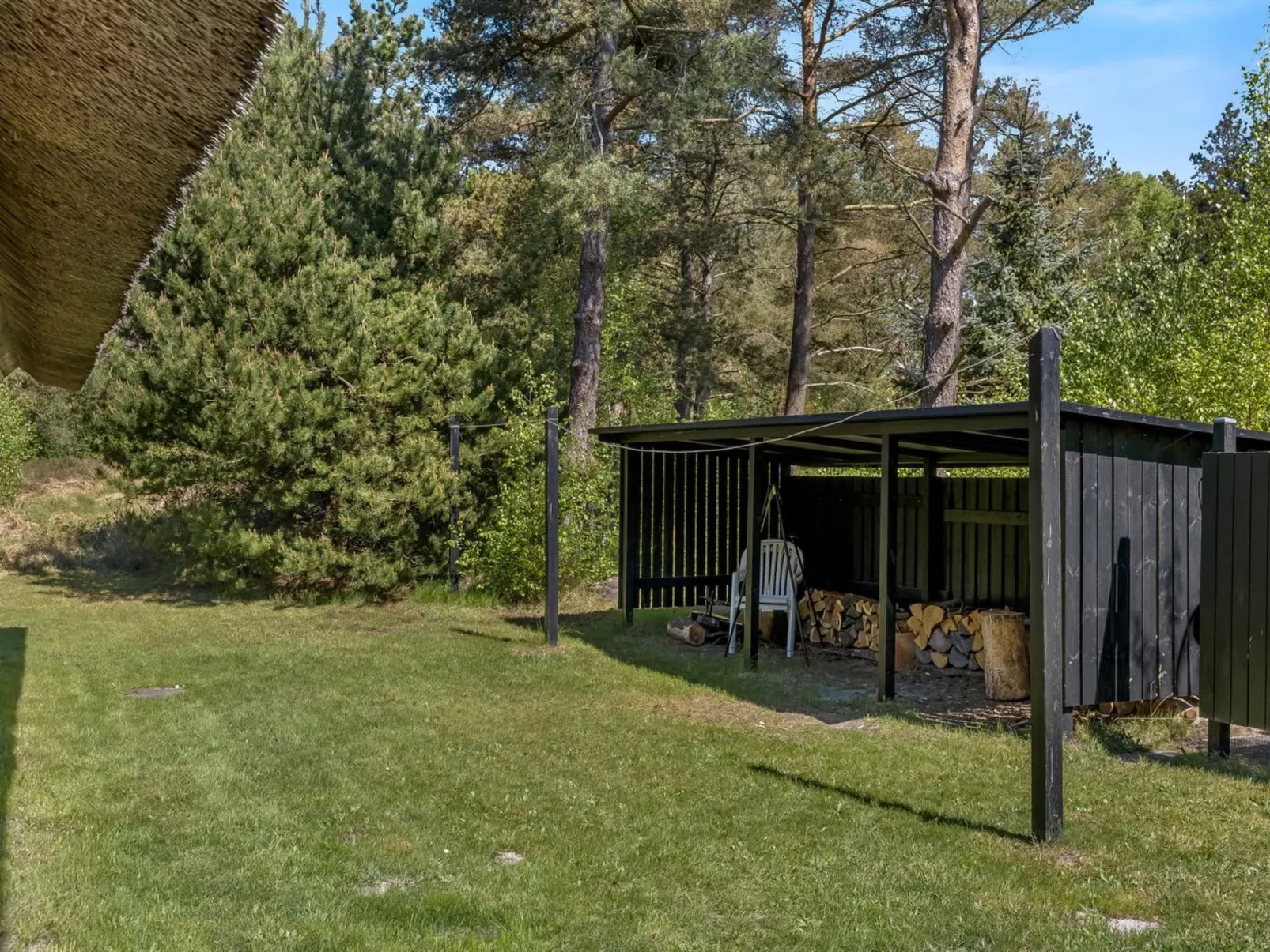 "Einari" - 1.2km from the sea-Binnen