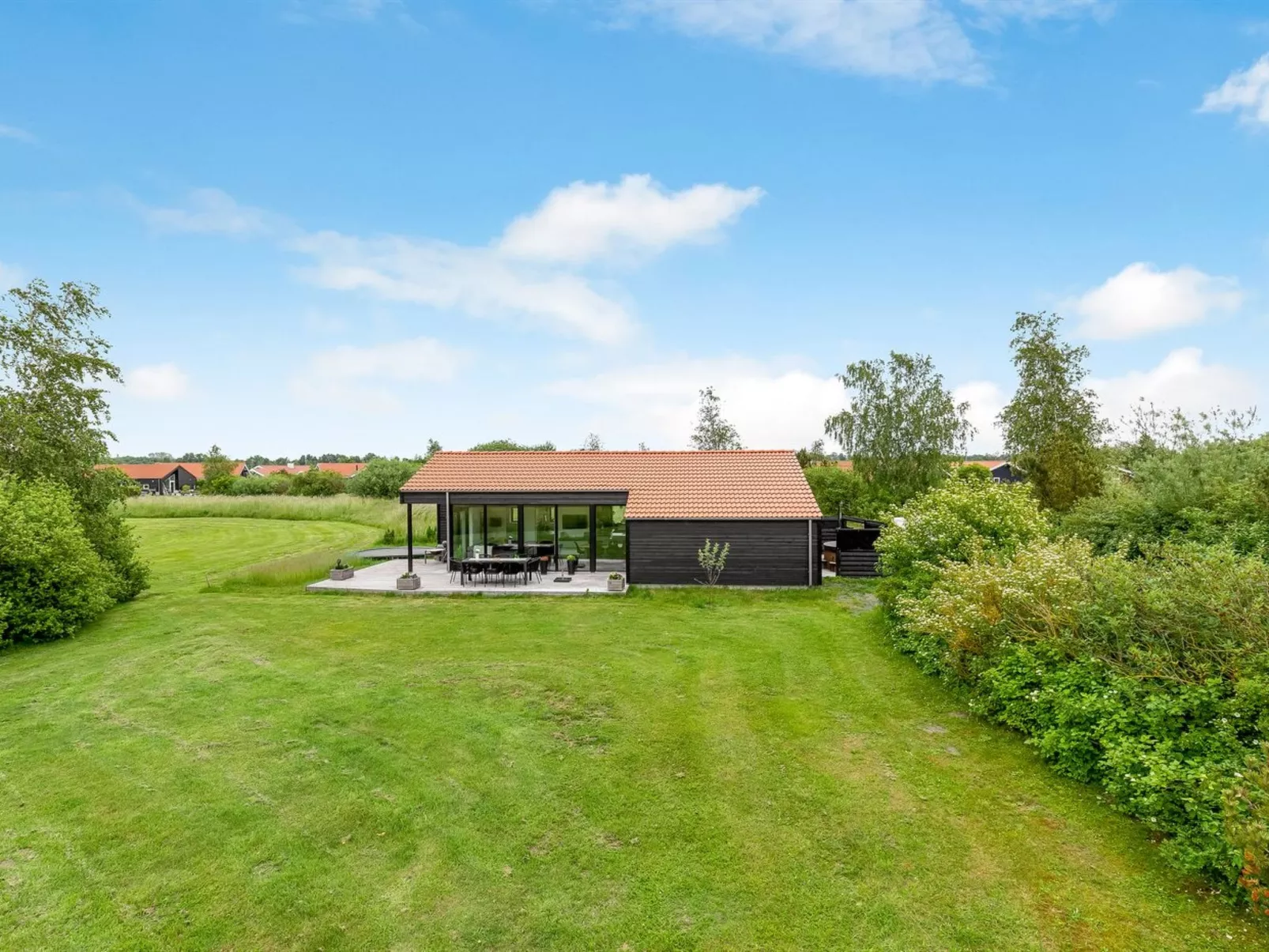 "Dyke" - 1.5km from the sea-Buiten