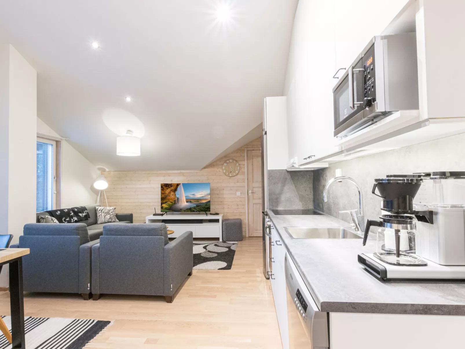 Levin stara a09-Binnen