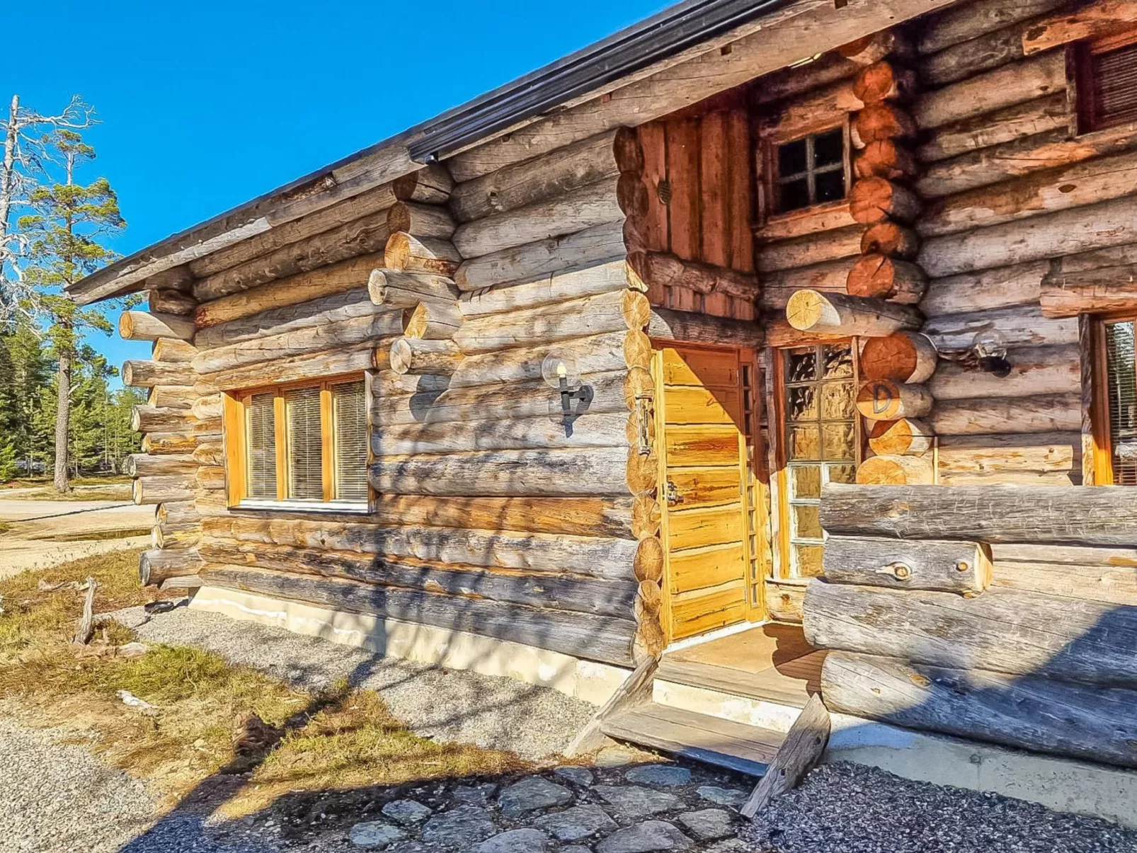 Waskooli saaga-Binnen