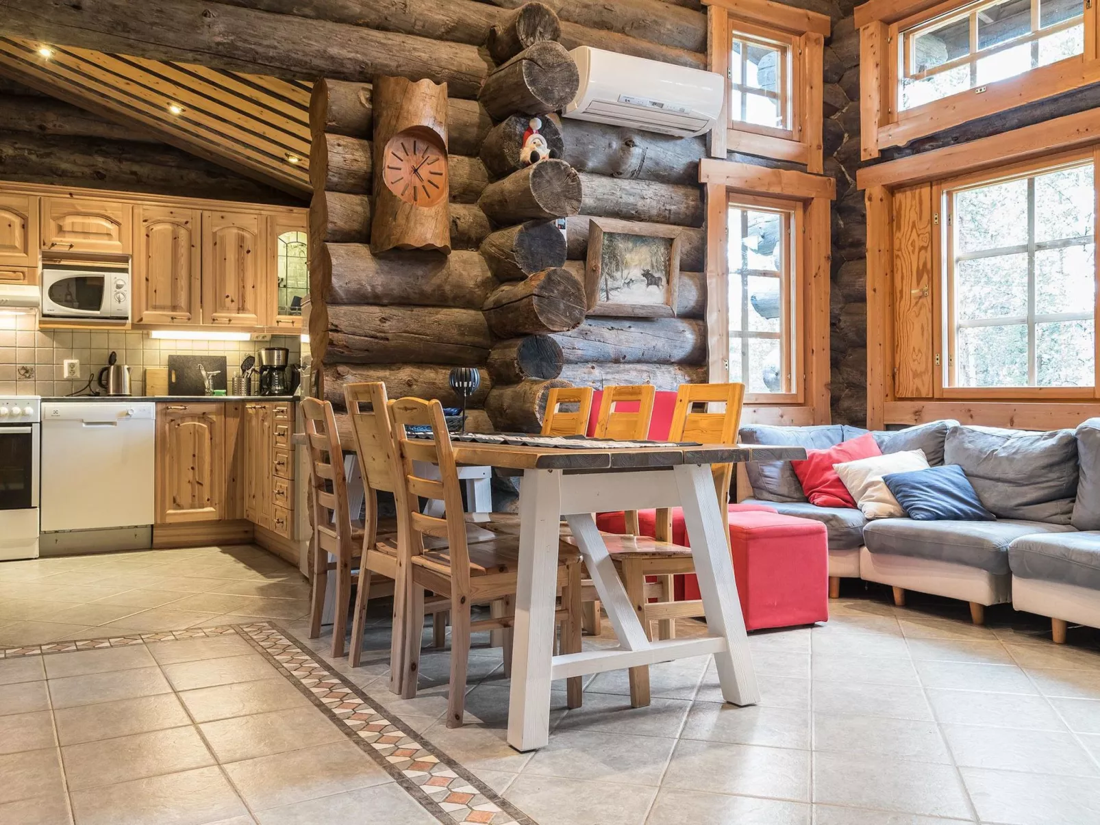 Klasun maja b-Binnen