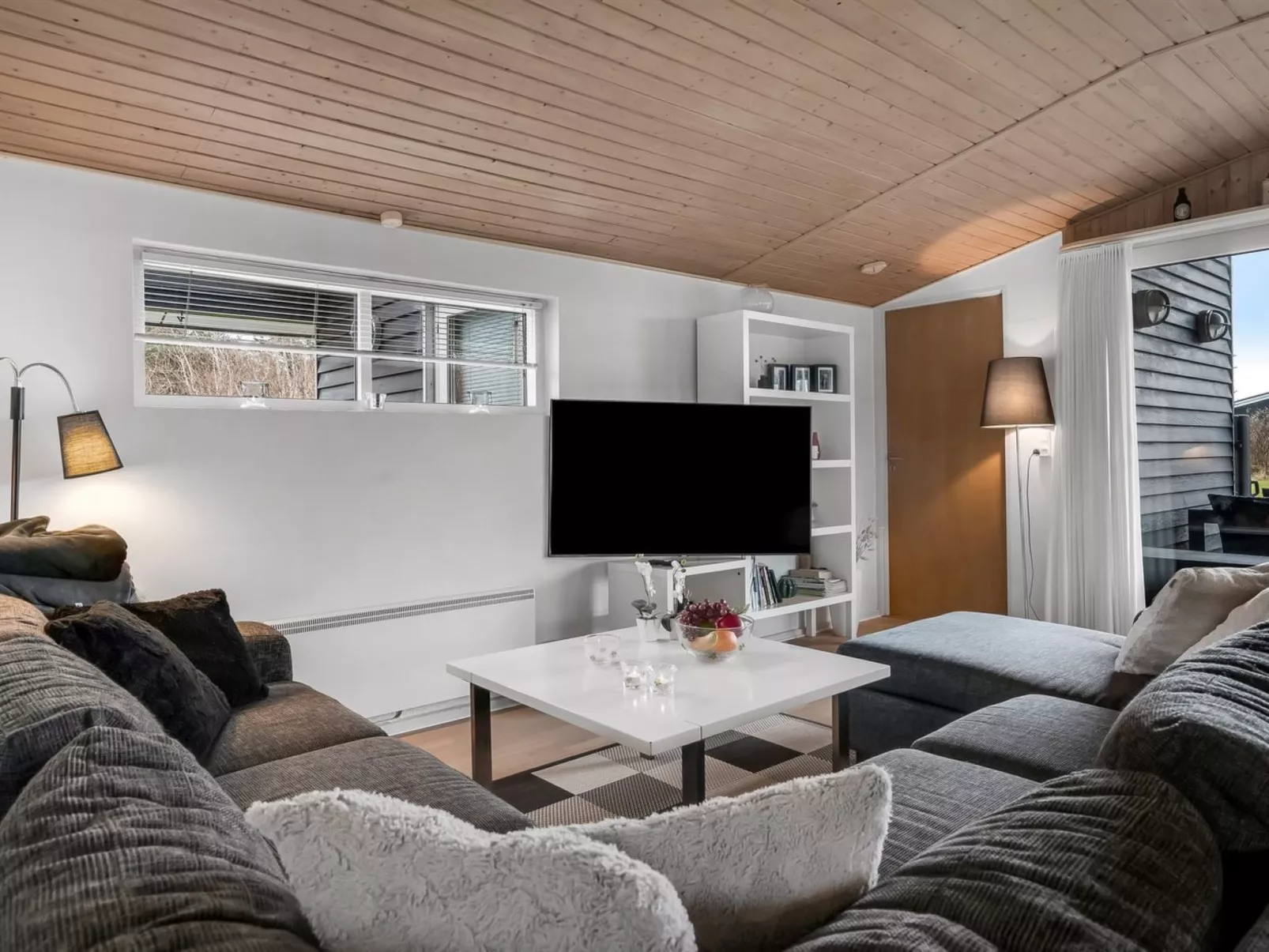 "Birla" - 900m from the sea-Binnen