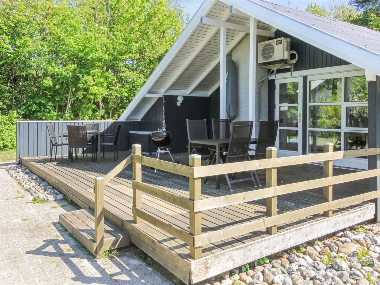 "Rosalie" - 29km from the sea-Buiten