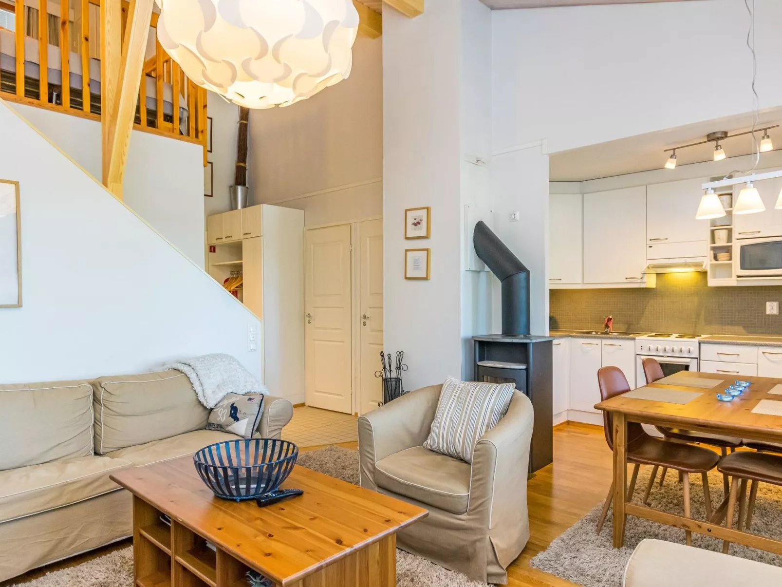 Karhunvartijan linna c22-Binnen