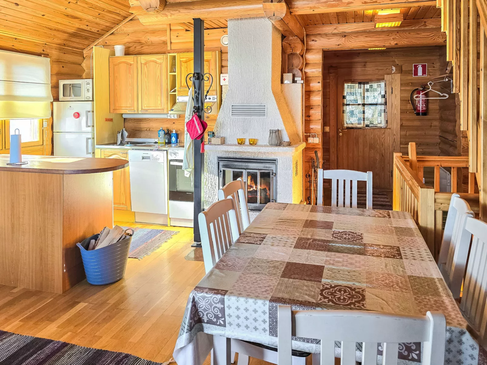 Alppi 7b paritalo-Binnen