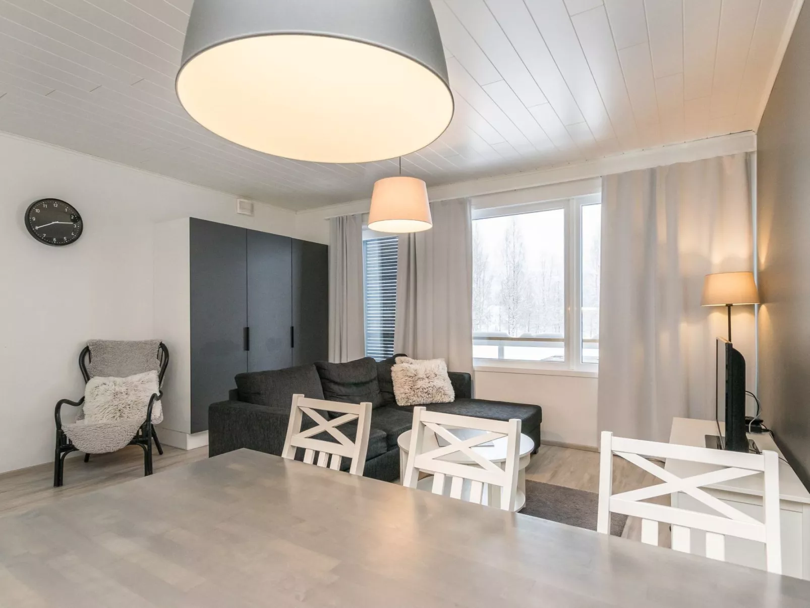 Skivillas paljakka 4. (2mh)-Binnen