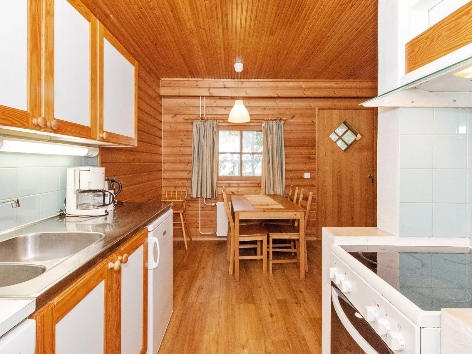 Kulta-käkönen 10 by bomba-Binnen