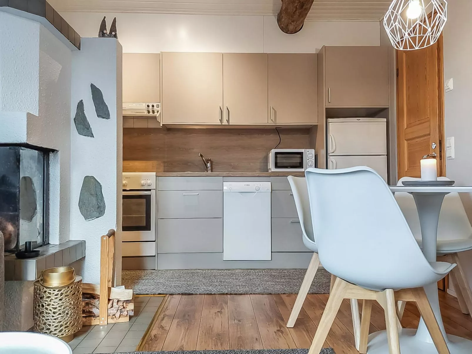 Rukaköngäs 27-Binnen