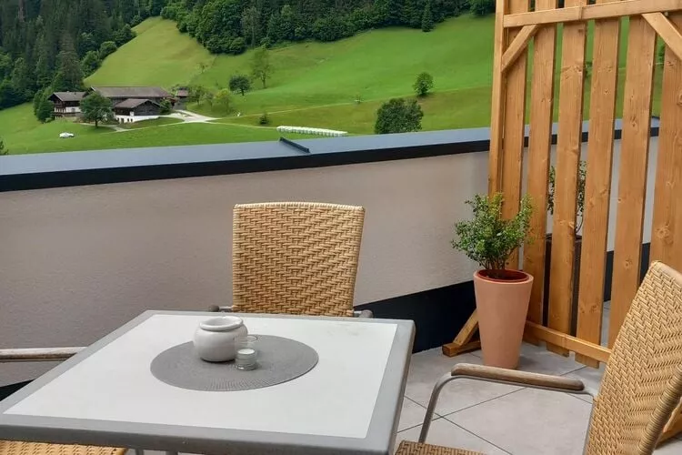 Apartment mit wunderschönem Bergblick und Balkon-Terrasbalkon