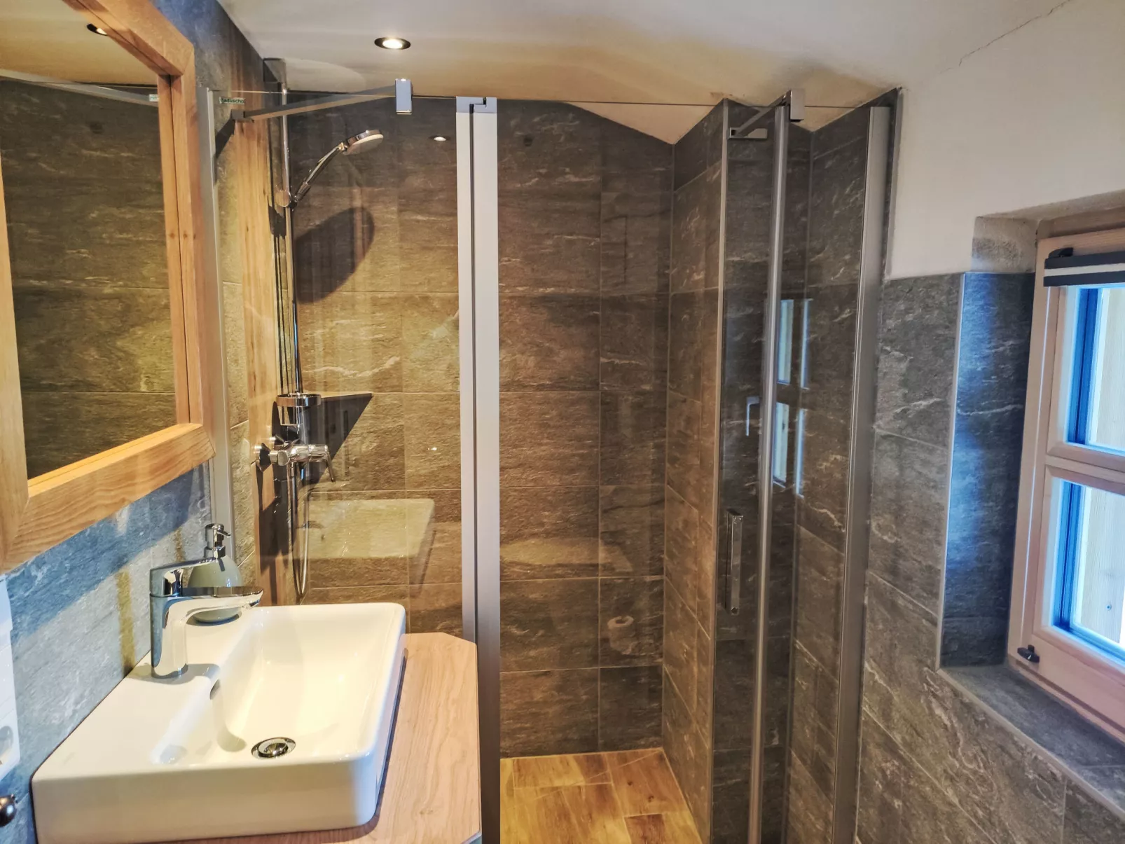 Dachsteinblick-Binnen