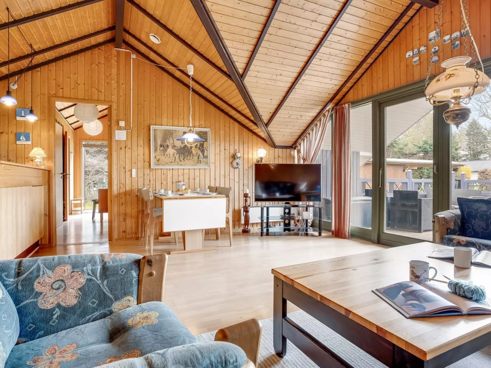 "Ovine" - 900m from the sea-Binnen