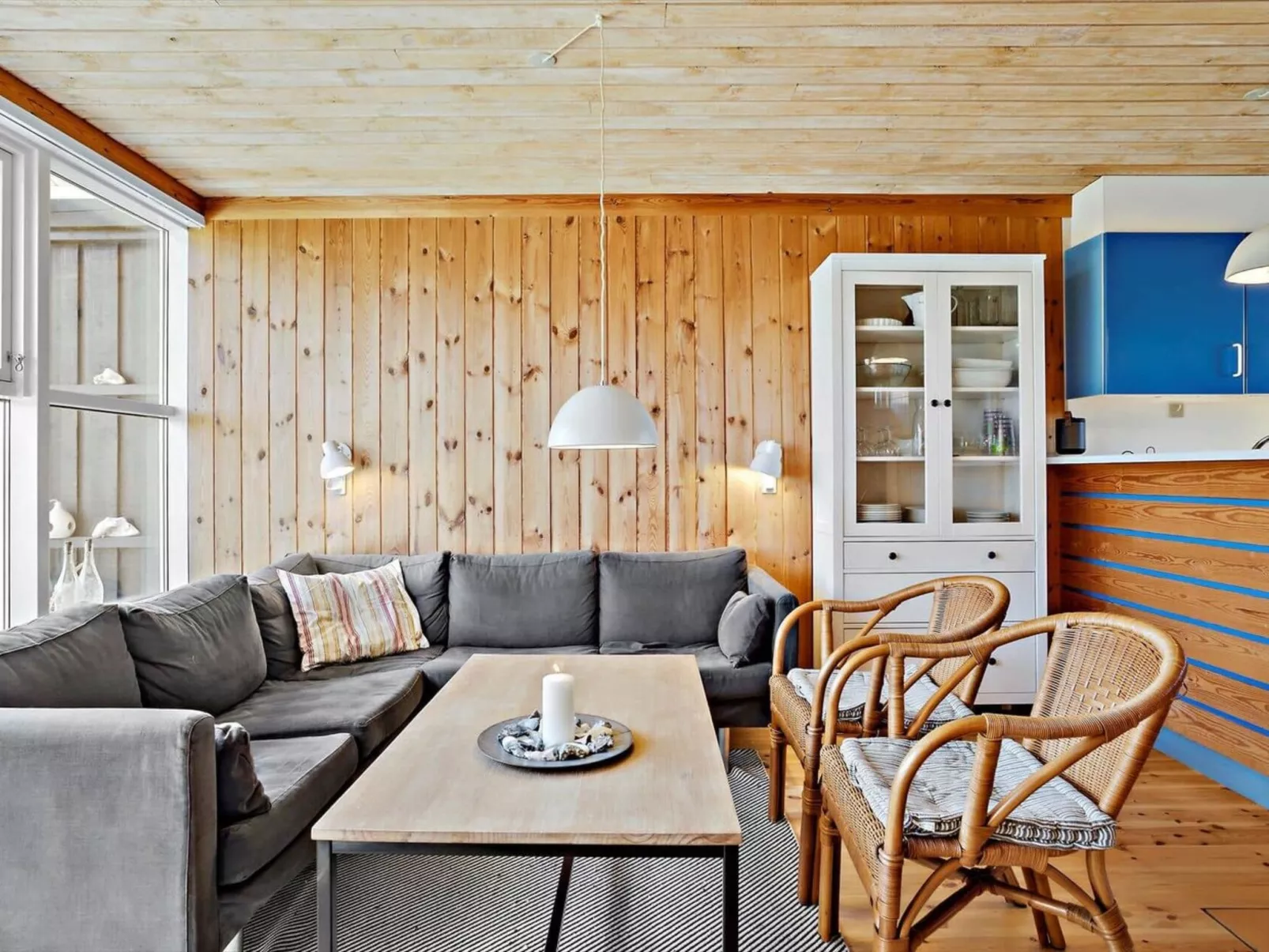 "Orpah" - 100m from the sea-Binnen