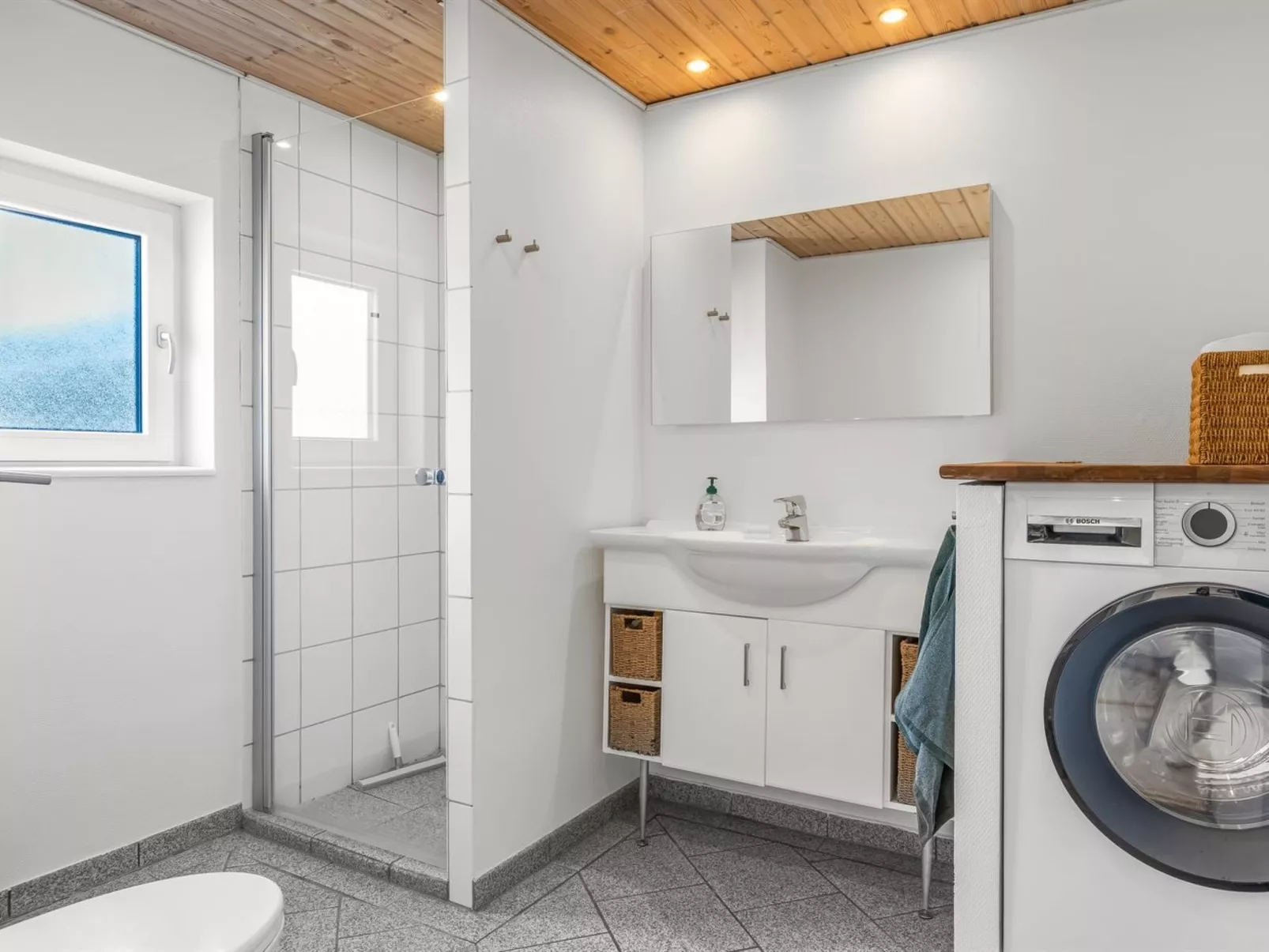 "Naya" - 500m from the sea-Binnen