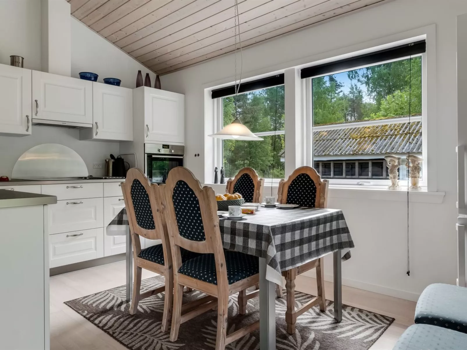 "Bæver" - 1km from the sea