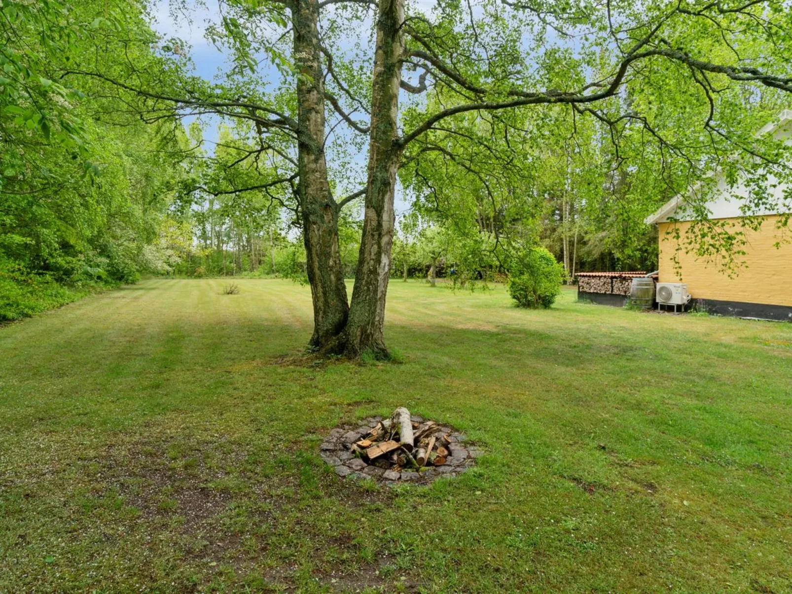 "Andri" - 1.5km from the sea-Buiten