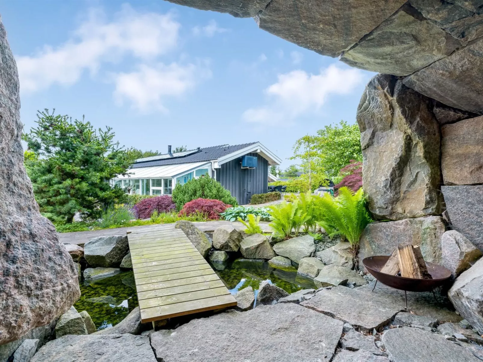 "Ellie" - 700m from the sea-Buiten