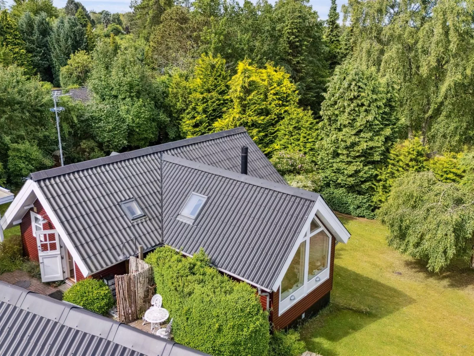 "Helfrida" - 925m from the sea