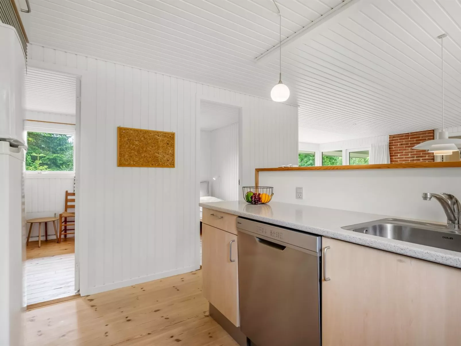 "Ivar" -  from the sea-Binnen