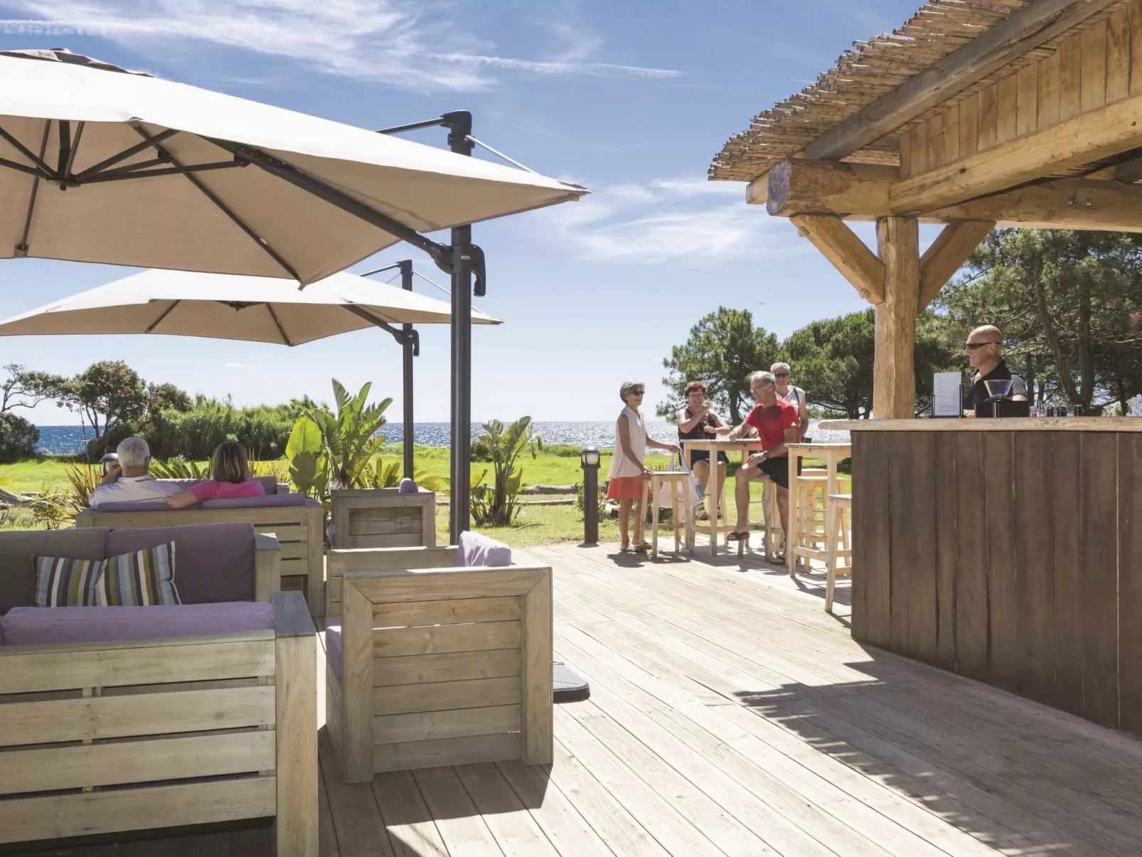 Acqua Bella/Acqua Linda-Buiten