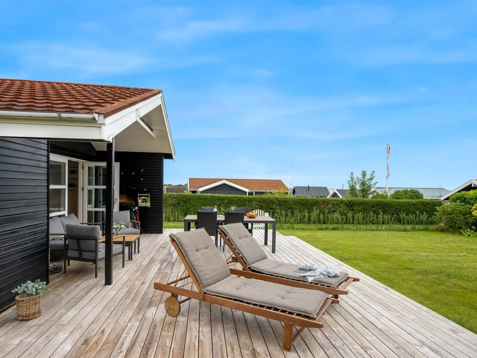 "Dragan" - 50m from the sea-Buiten