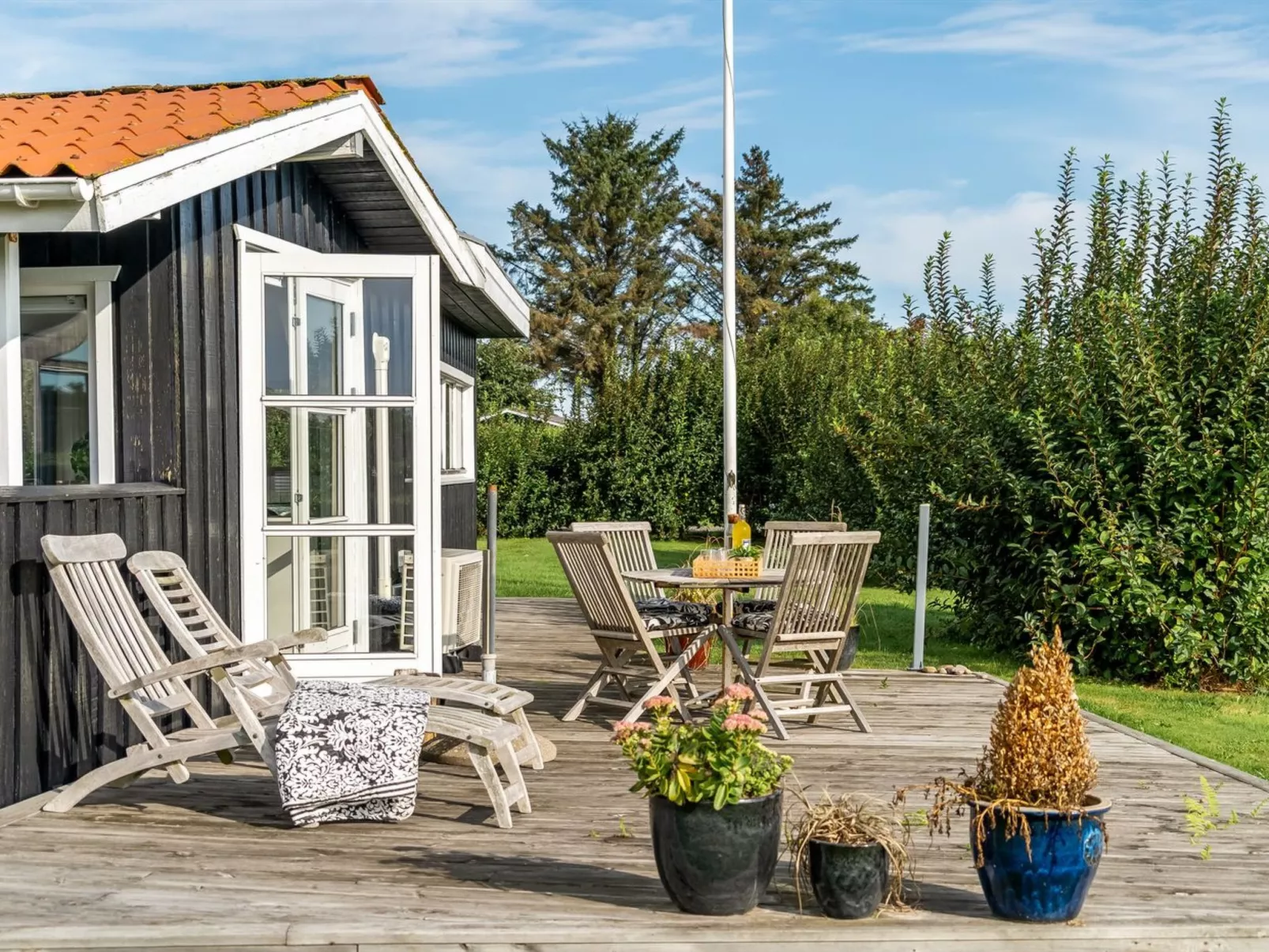 "Thit" - 90m from the sea-Buiten