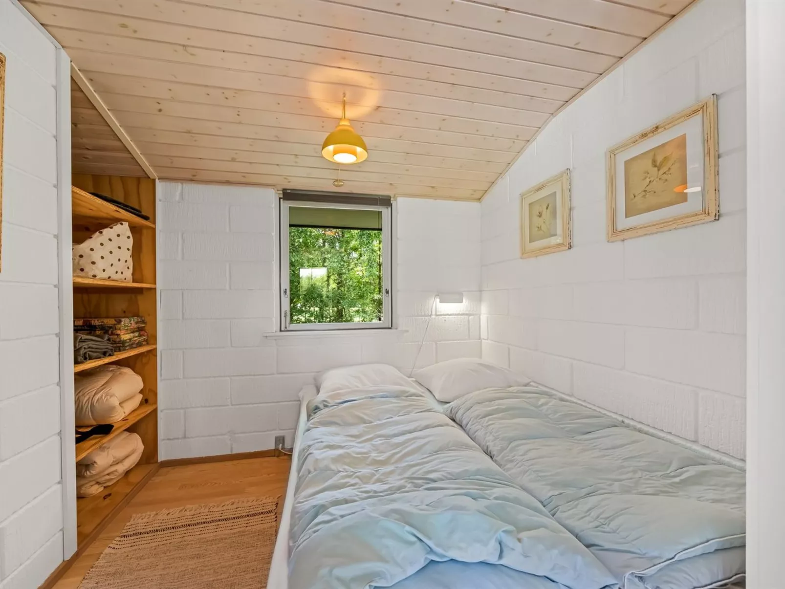 "Annetta" - 800m from the sea-Binnen