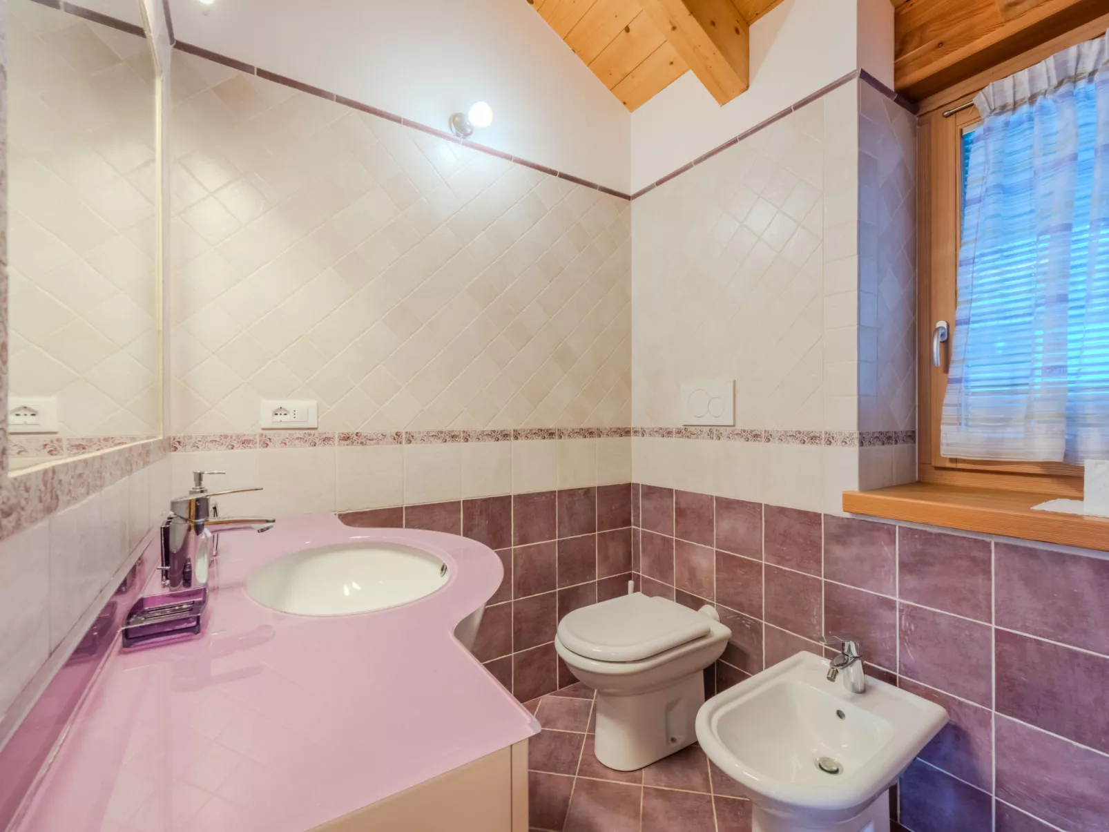 Picchio Primavera-Binnen