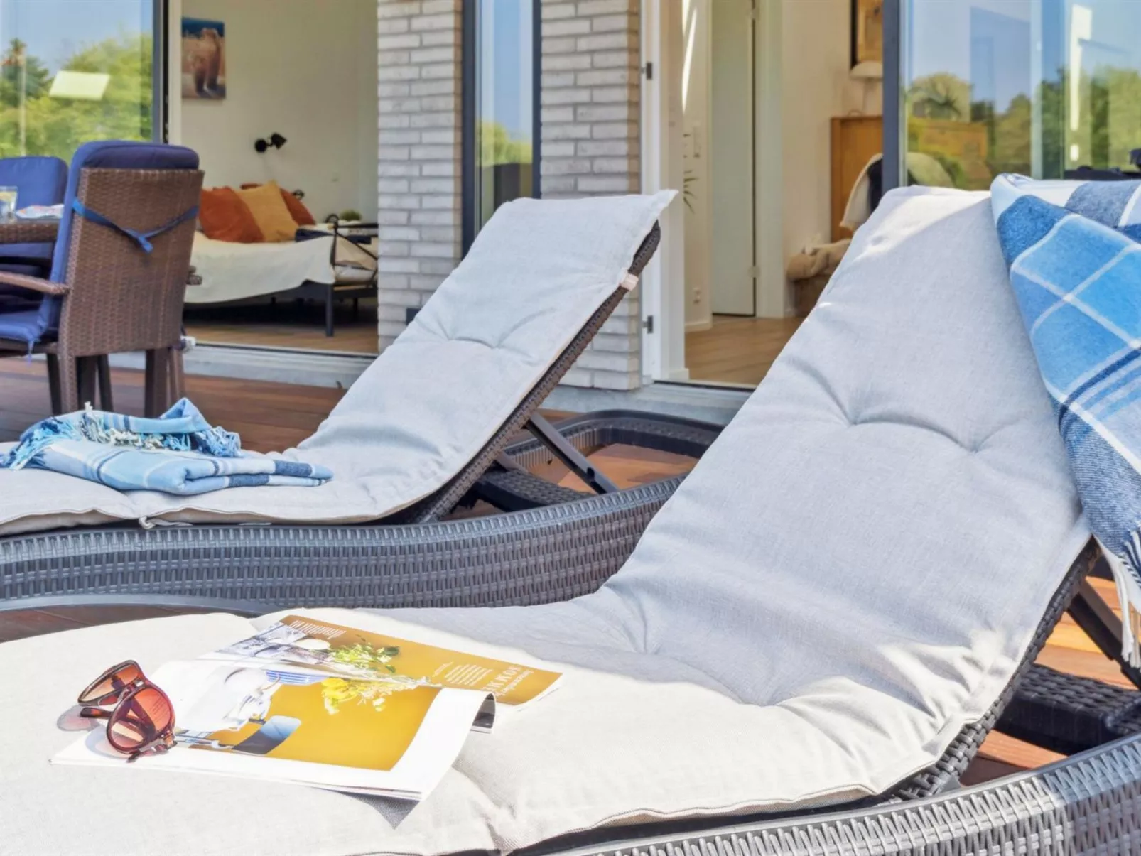 "Troels" - 945m from the sea-Buiten