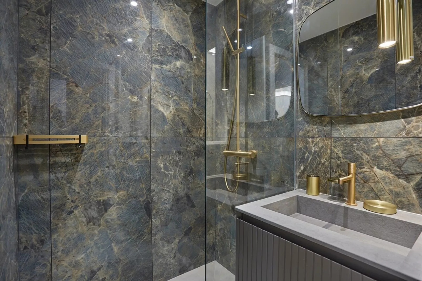 BOETIE 2 NEW-Niet-getagd