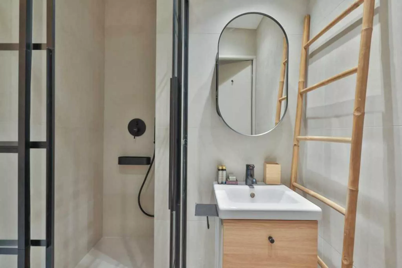 SC-5-BLACHE-Niet-getagd