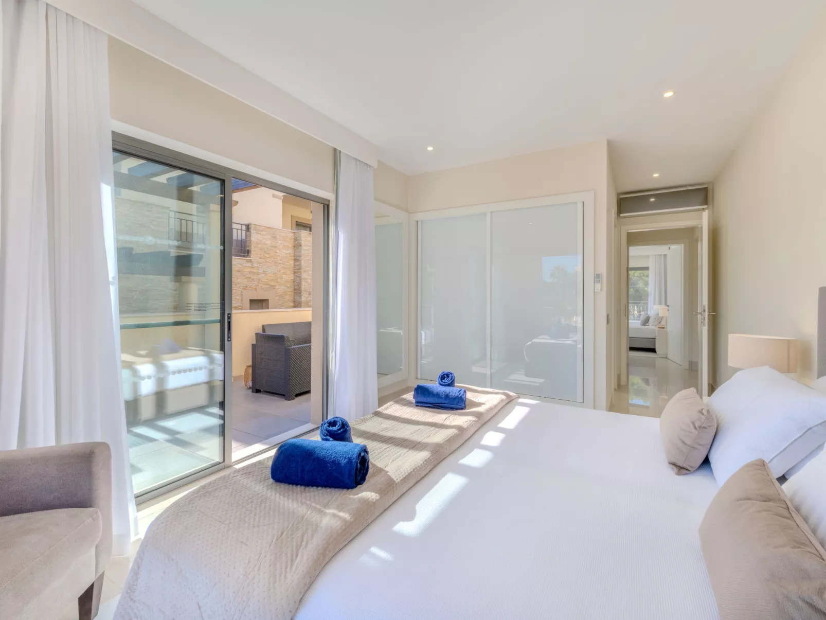 Pine Hills Diadema-Binnen