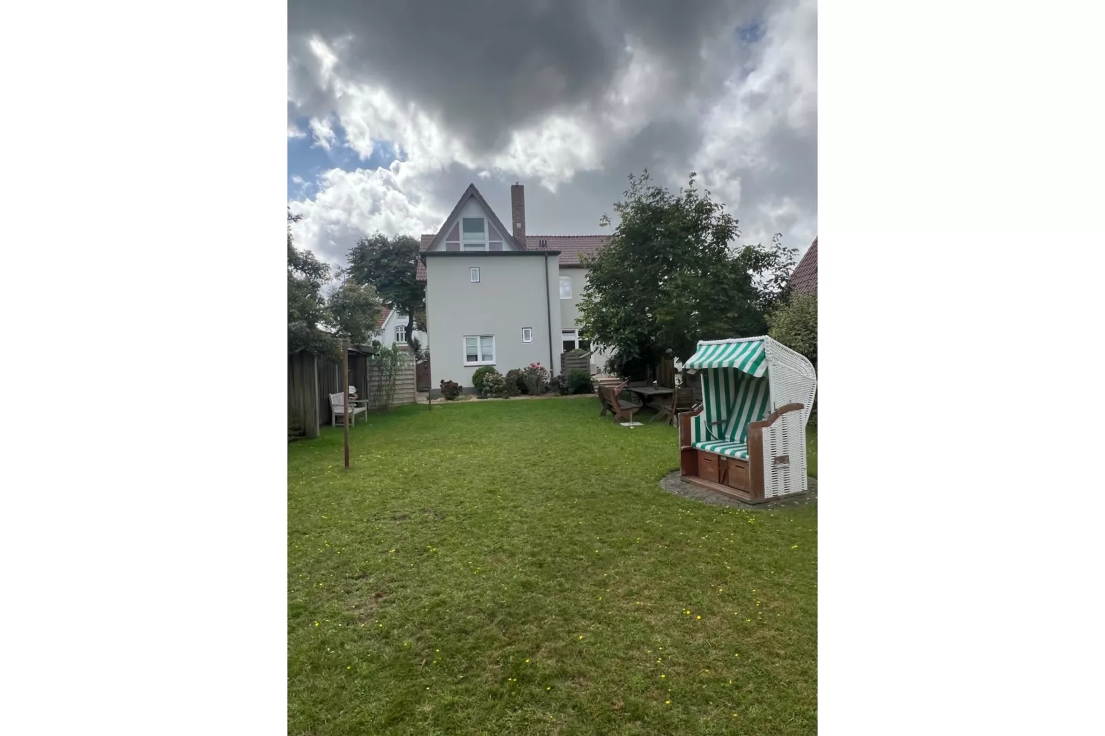 Ferienhaus Hilligenlei-Tuinen zomer