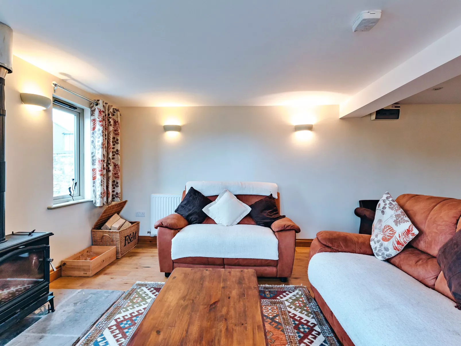 Norton Cottage-Binnen