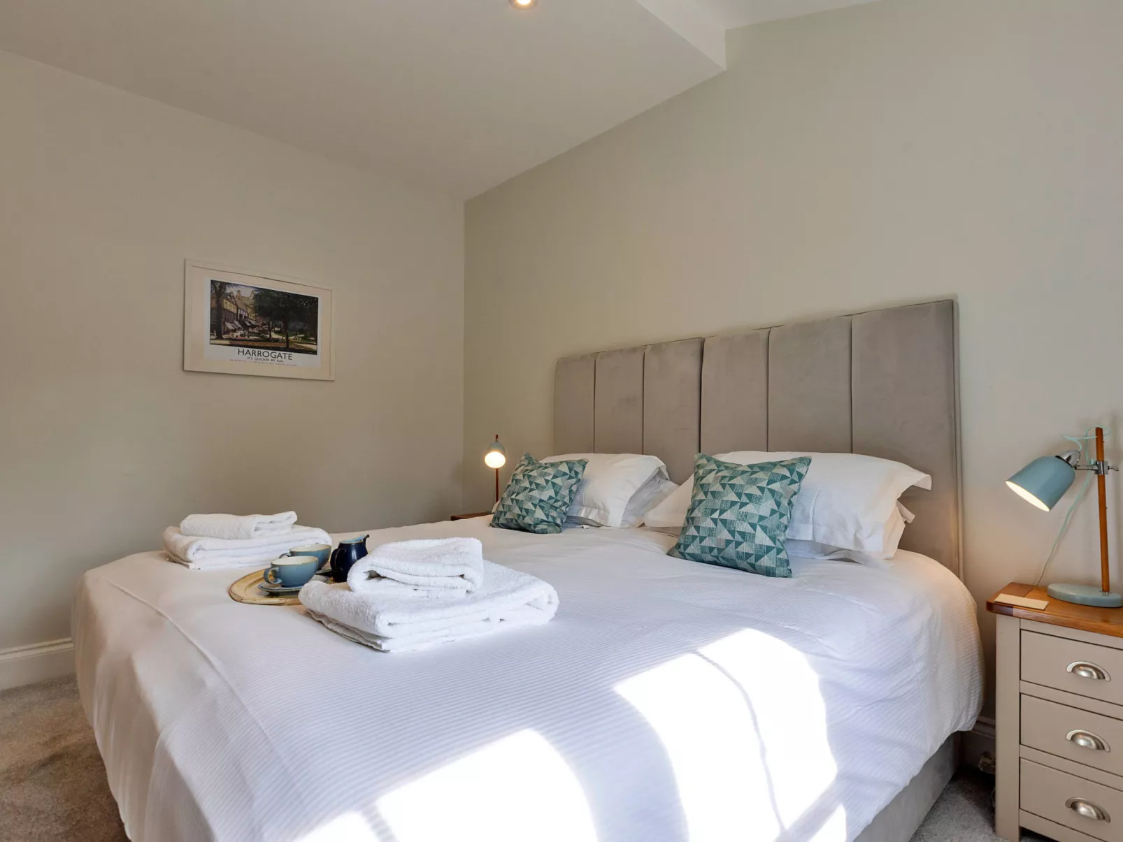 Cherry Cottage Nr Grantley Hall-Binnen