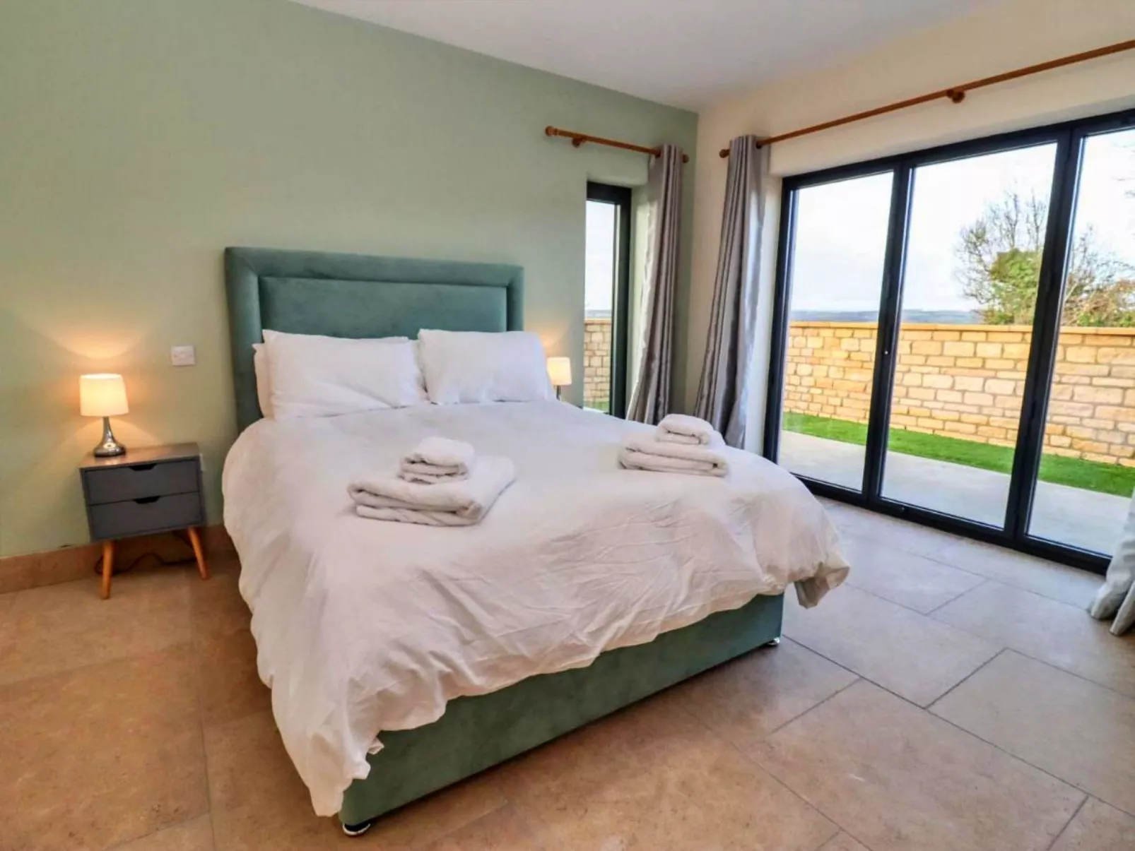 Little Rissington - Barn Four - Binnen