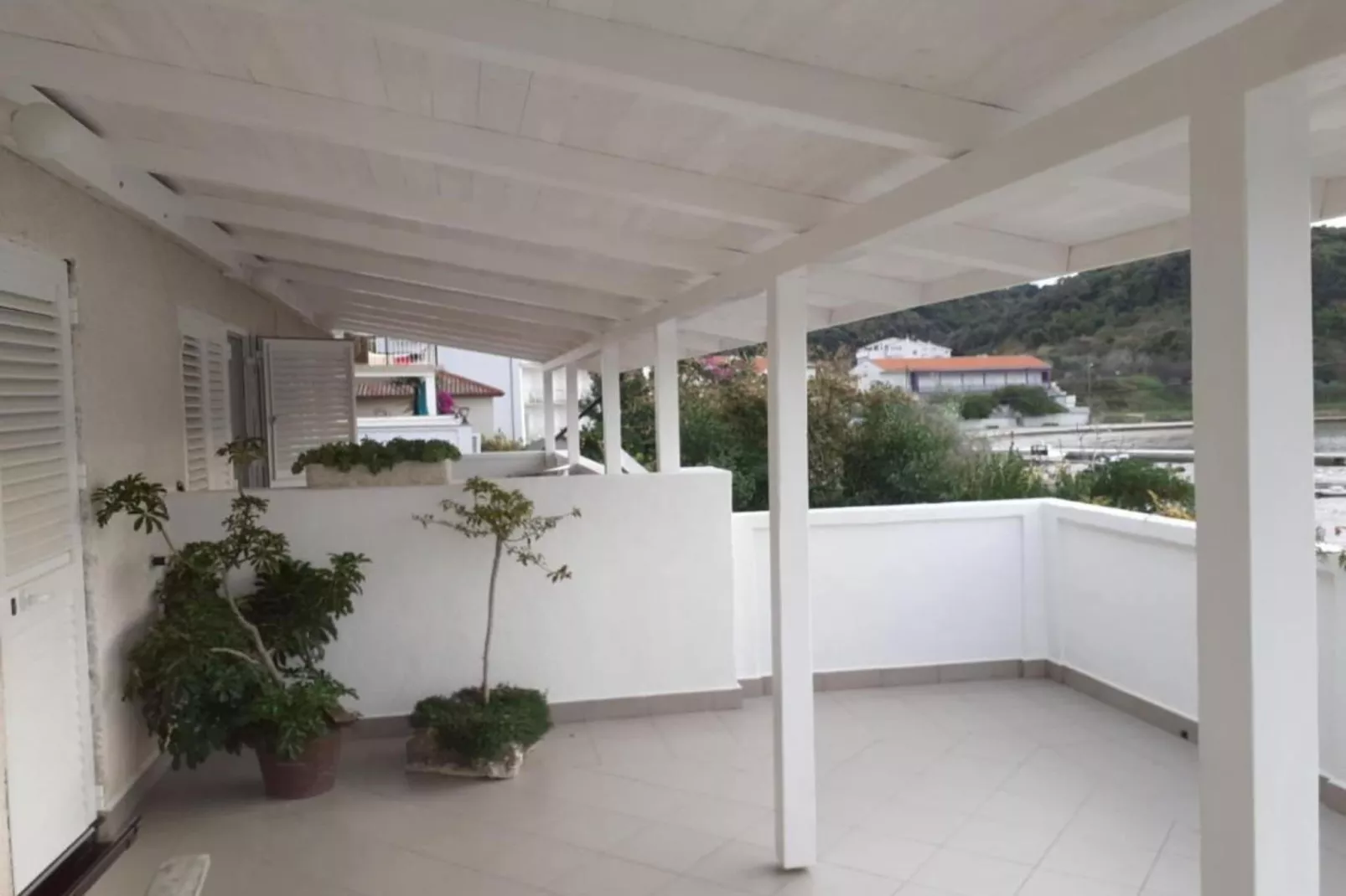 Guest House Green Corner Supetarska Draga - Triple Room with Terrace and Sea View