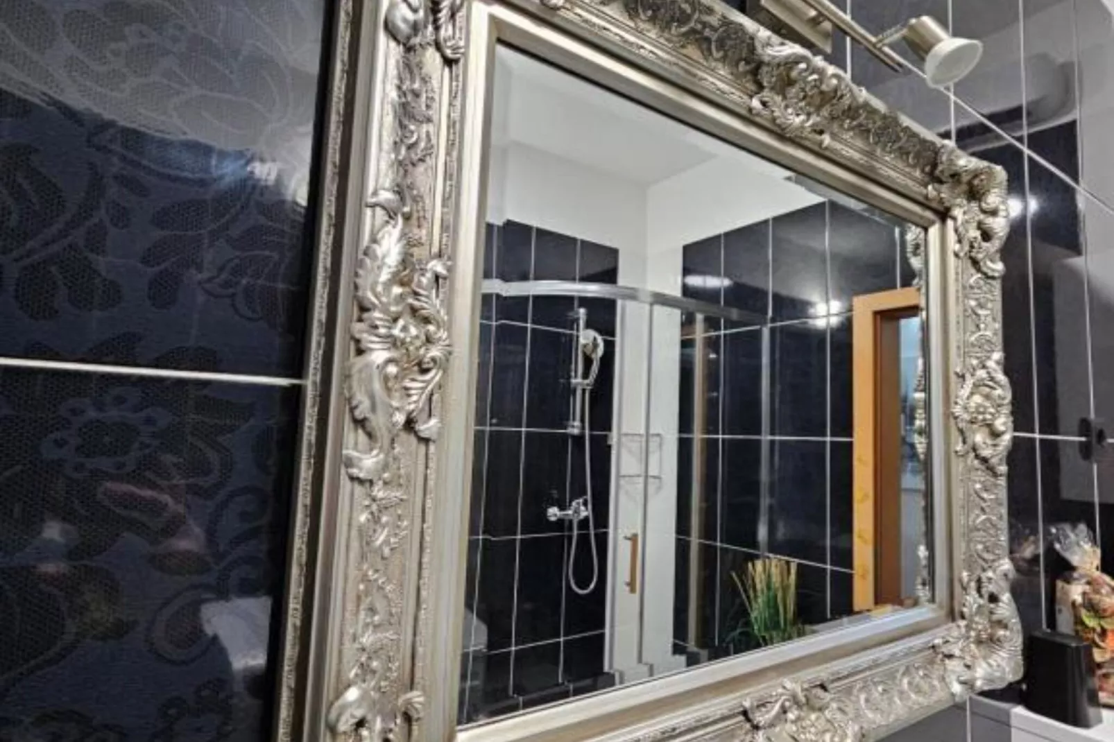 One-Bedroom Apartment With Garden View-Badkamer