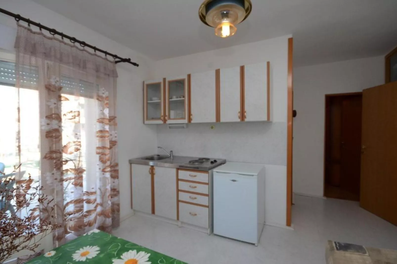 One Bedroom Apartment (A1)-Keuken