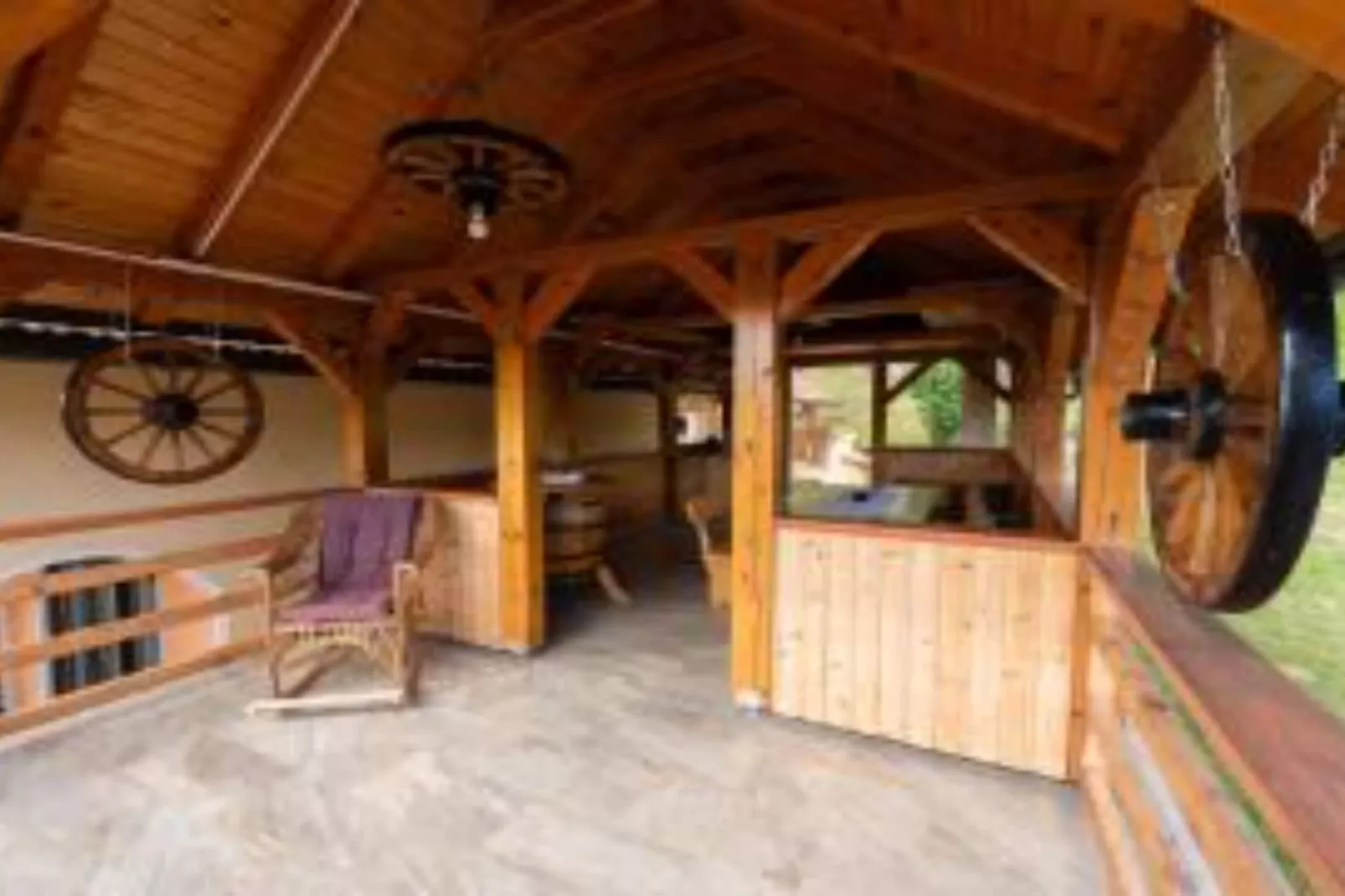 Villa Narnia - Three Bedroom Villa-Eetkamer