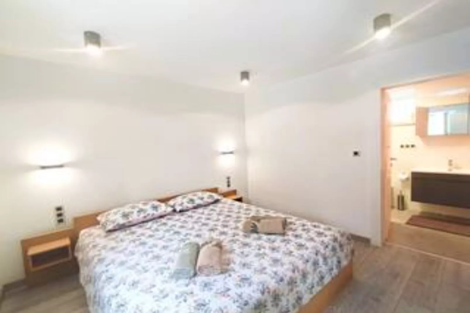 Villa Galant Brgudac - Private Oasis with Pool-Slaapkamer