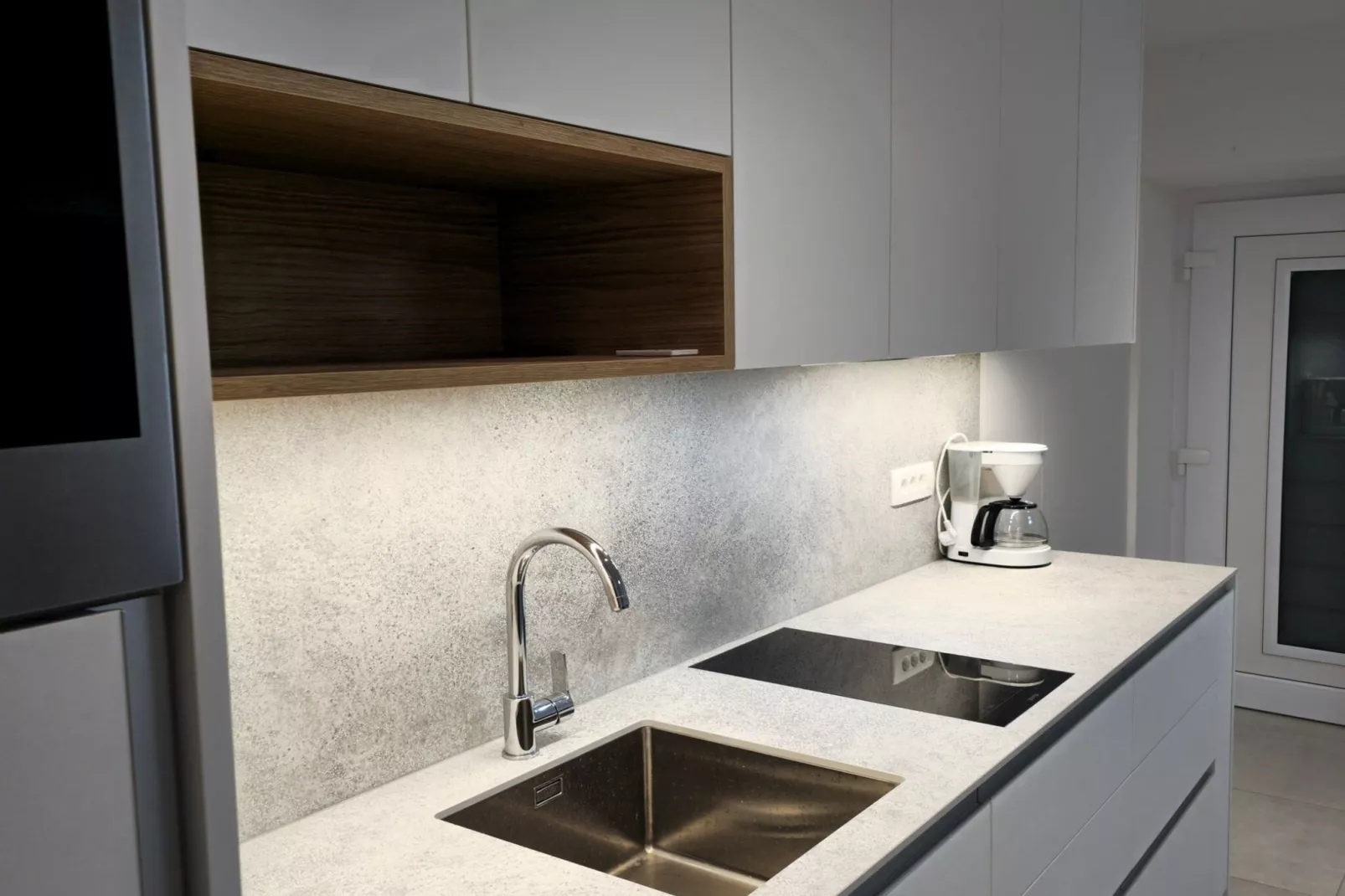 Portoroz Apartment with Sea View and Hot-Tub - One Bedroom Apartment with Sea View and Terrace-Keuken