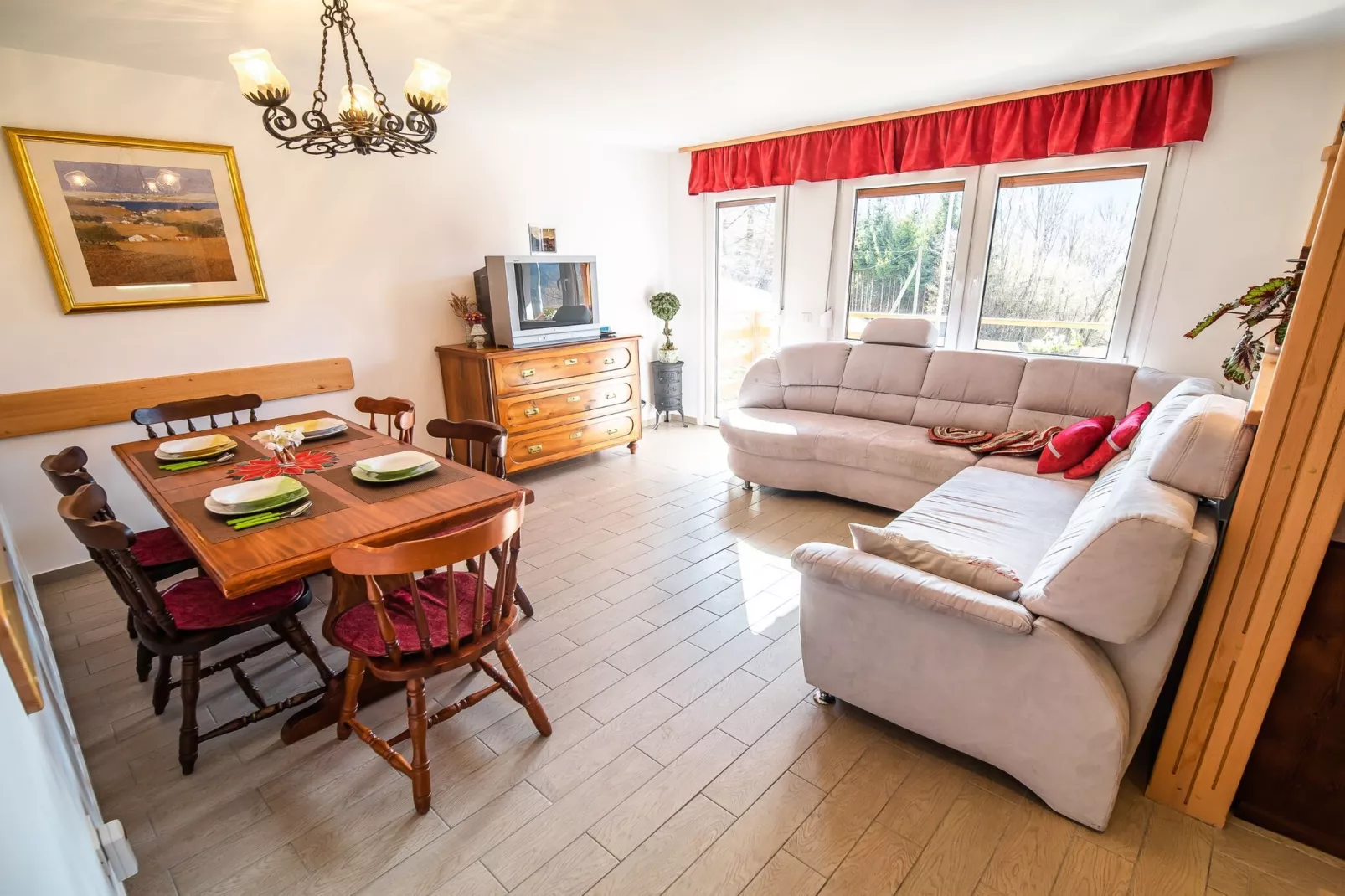 Holiday Home Slap with Sauna and BBQ - Two Bedroom Holiday Home-Woonkamer