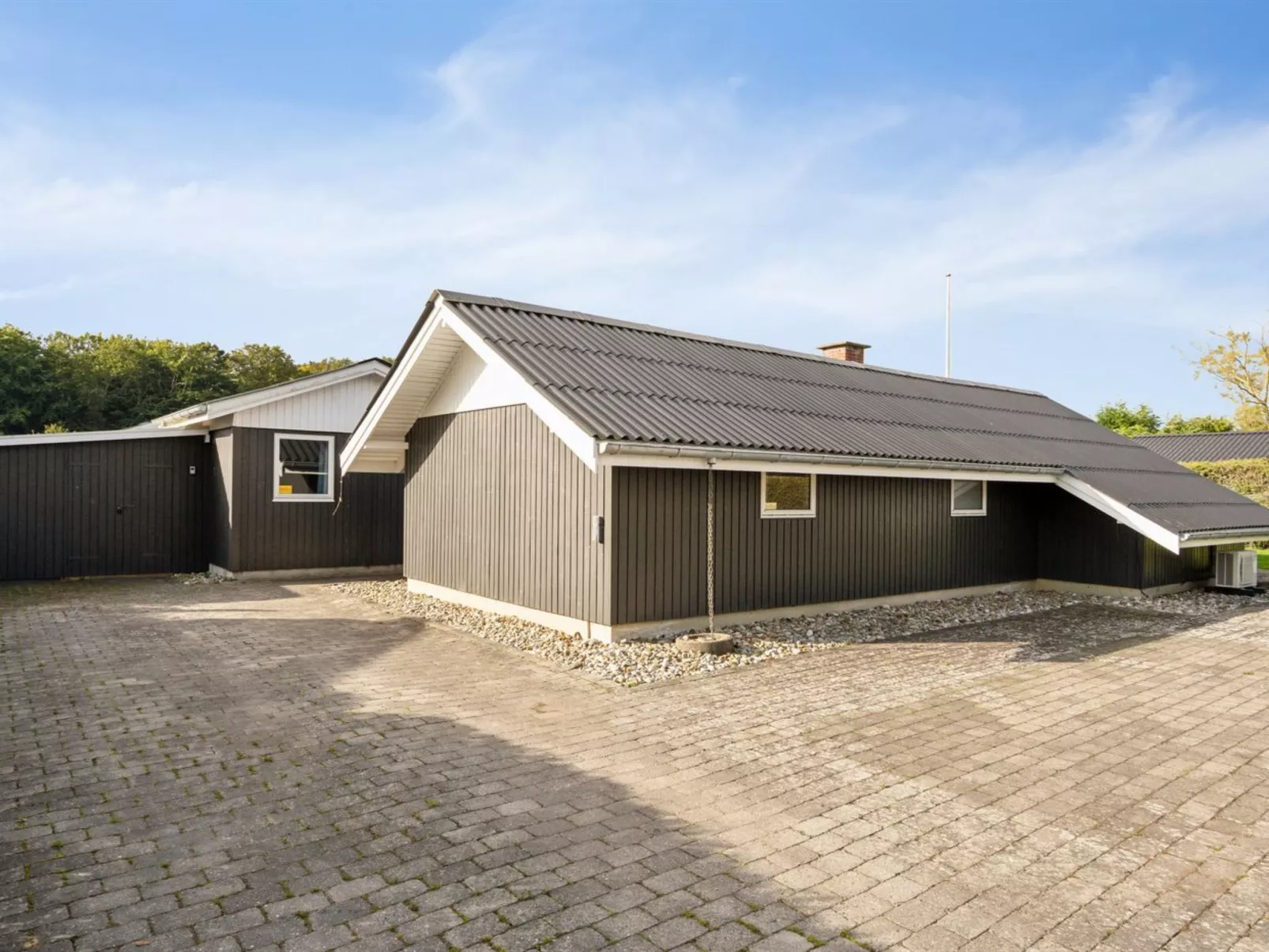 "Hannah" - 200m from the sea-Buiten