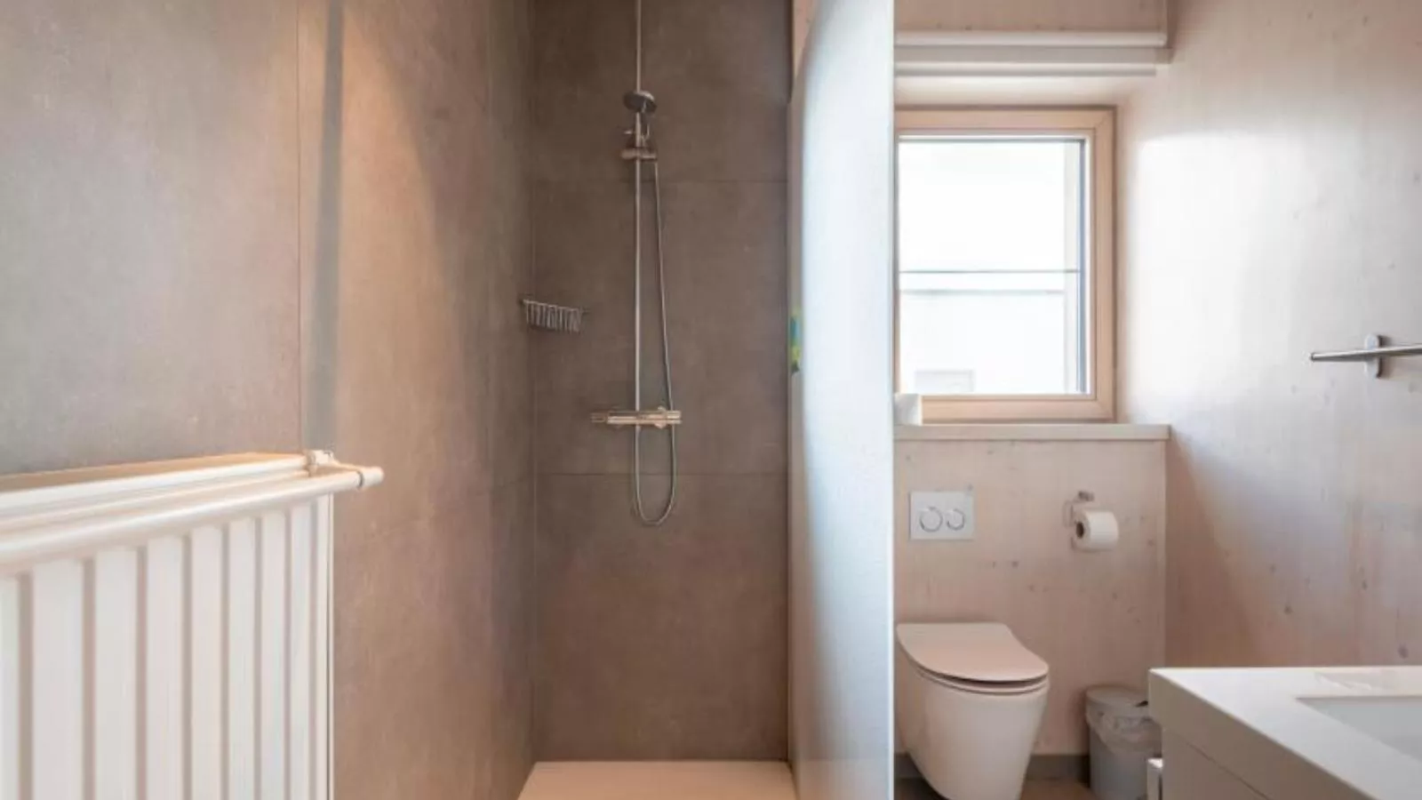 Kruiers Eco Lodge-Badkamer