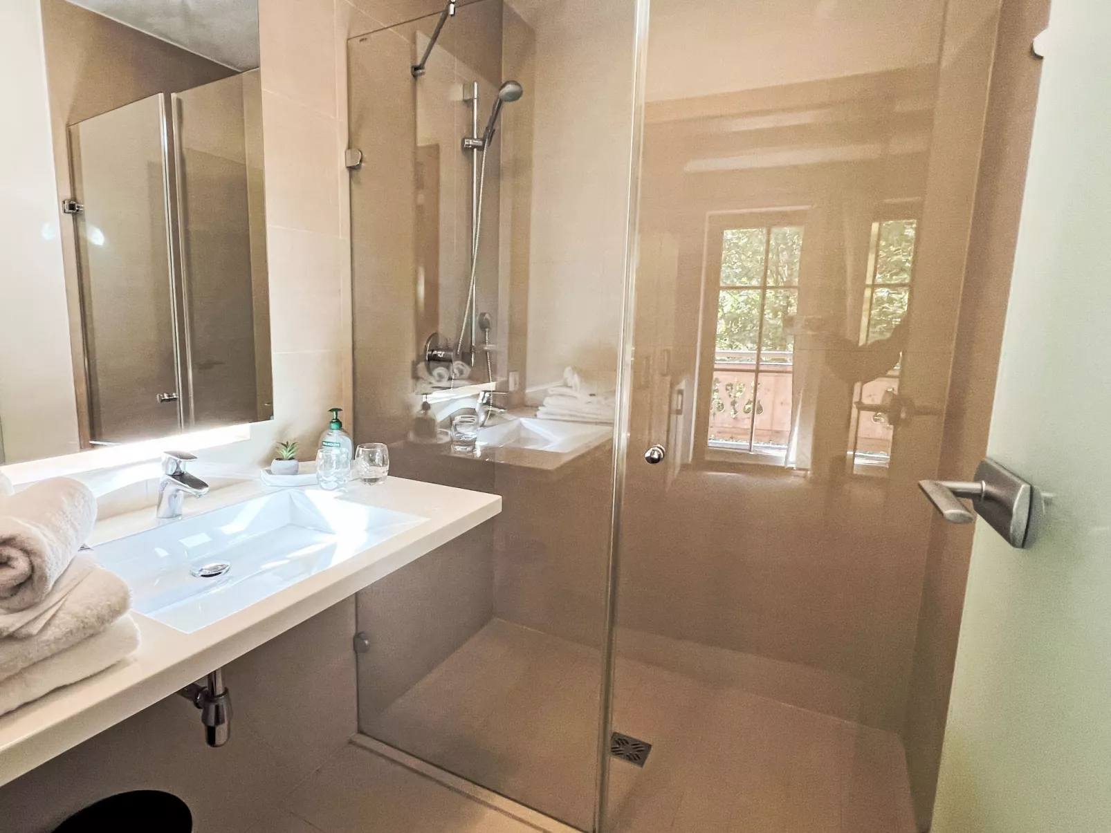 Cheeky Apartment-Binnen